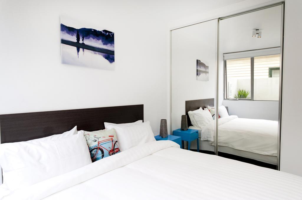 Position Perfect Apartment Melbourne Exterior photo