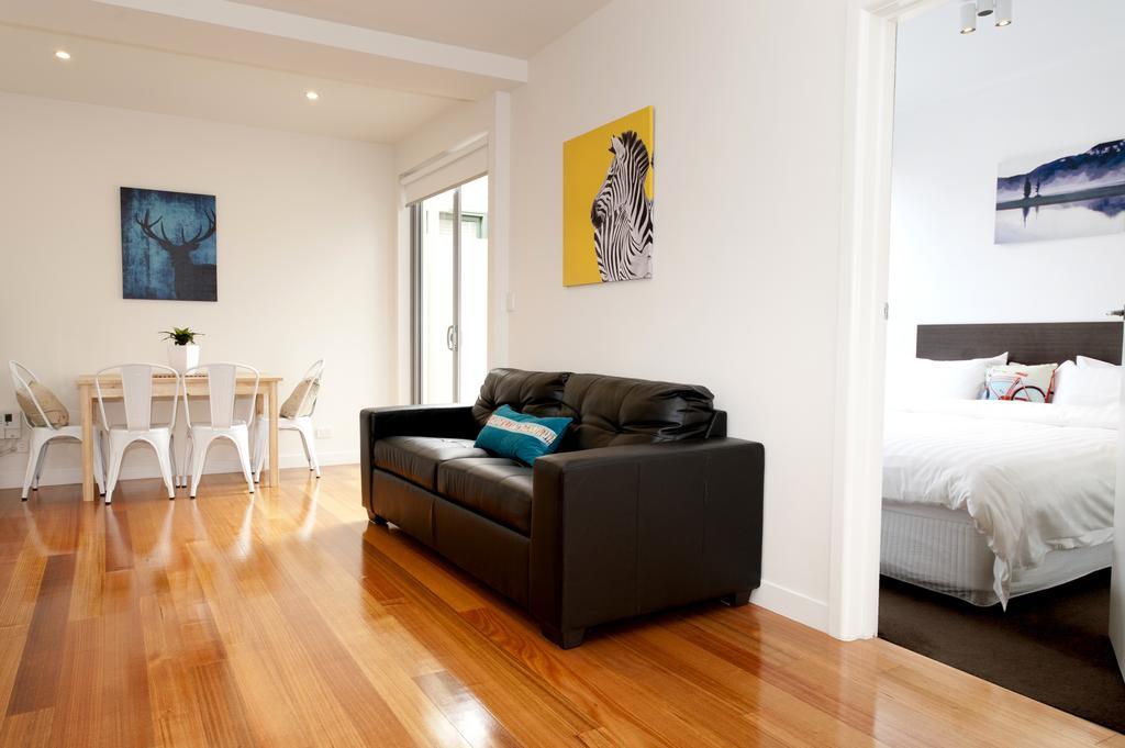 Position Perfect Apartment Melbourne Exterior photo